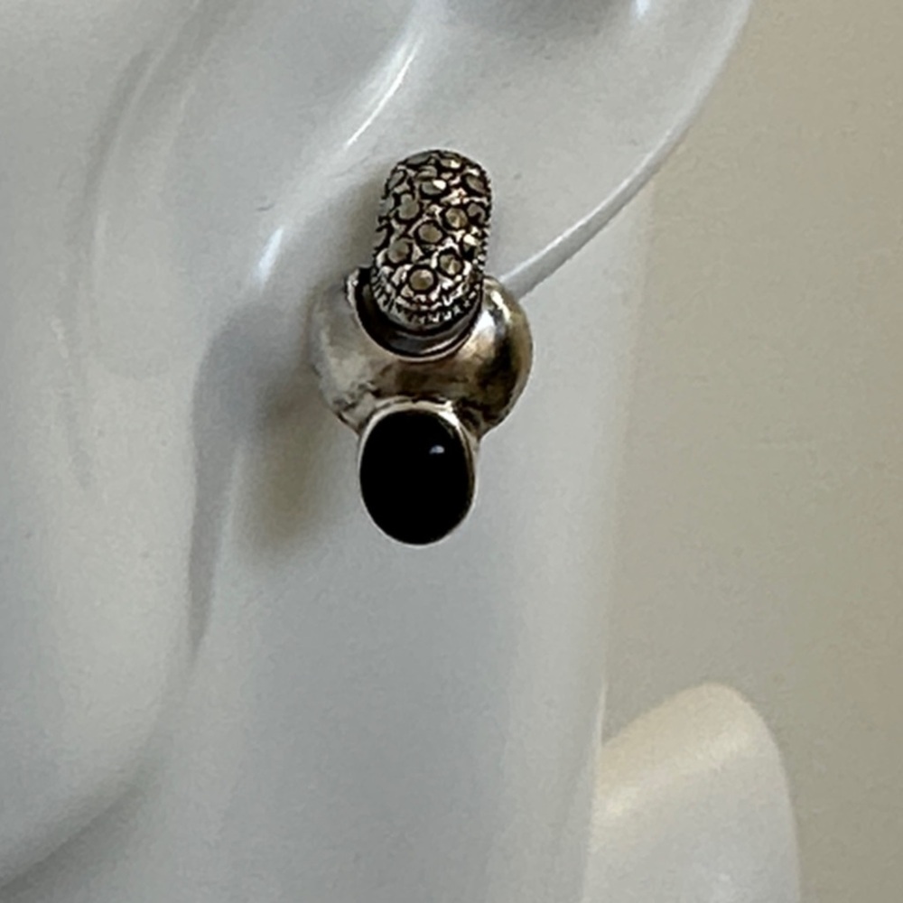 Elegant 925 Sterling Silver and Black Onyx Earrings